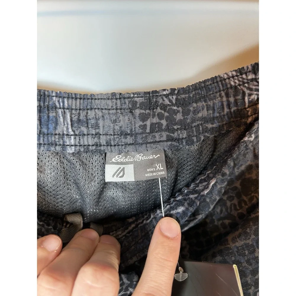 Eddie Bauer Tidal II Short Carbon Swimming Trunks Mens XL  Mesh‎ Lined
